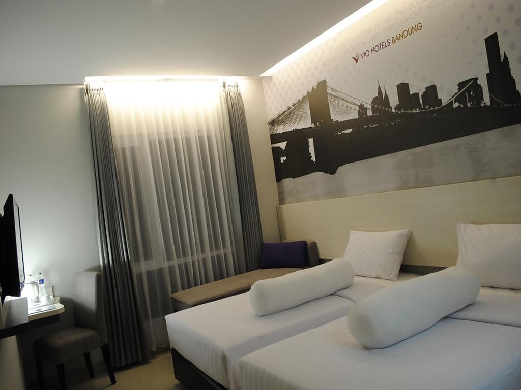Vio Hotel Veteran Bandung Camera foto