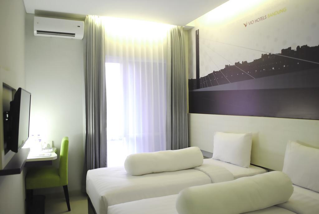 Vio Hotel Veteran Bandung Camera foto